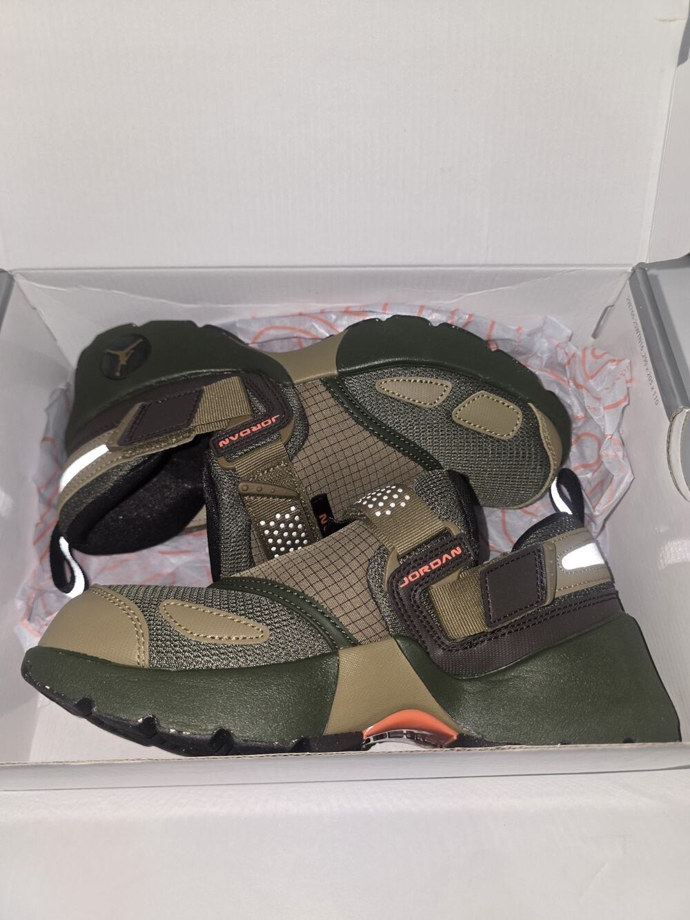 Jordan Trunner LX Flight Jacket Brown Kelp Wild Mango Women's Size 6